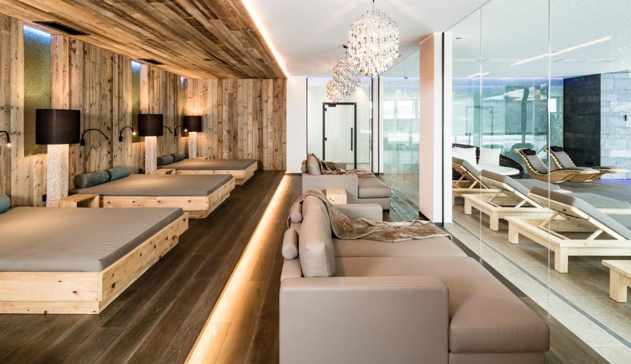 Hotel Sonnenberg Panorama Dolomites Wellbeing Maranza Esterno foto