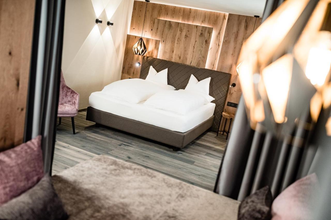 Hotel Sonnenberg Panorama Dolomites Wellbeing Maranza Esterno foto